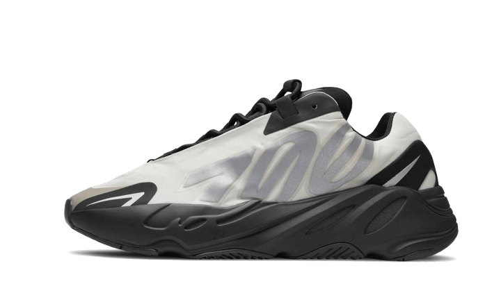 יייזי 700 Mnvn Bone - הסניקרס ששוברים את הגבולות Yeezy 700 | ShoeSale