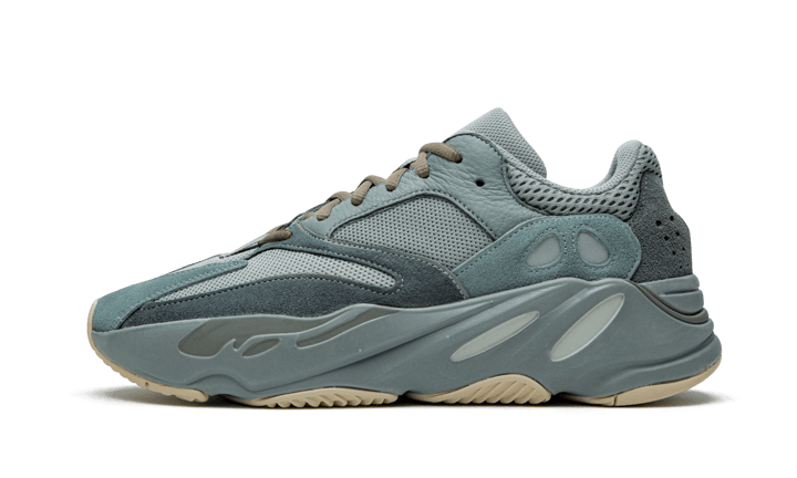 Yeezy 700 Teal Blue – פריט חובה לאופנה שלך! Yeezy 700 | ShoeSale