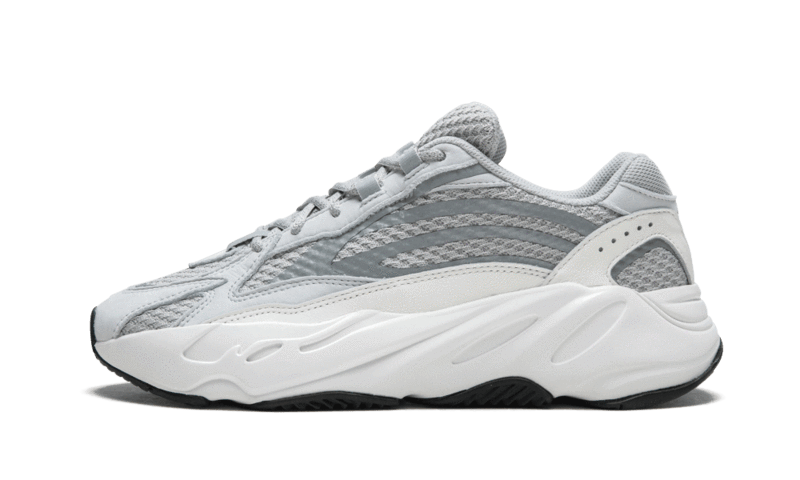 Yeezy 700 V2 Static - האופנה שמגדירה את הסטייל שלך Yeezy 700 | ShoeSale