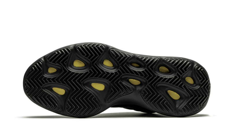 גלה את ה-Yeezy 700 V3 Alvah – נעל אופנה המשלבת נוחות וסטייל Yeezy 700 | ShoeSale