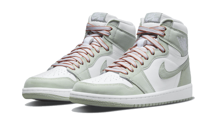 Air Jordan 1 High Og Seafoam – הצלחה אופנתית עם טוויסט הדגמים החמים | ShoeSale