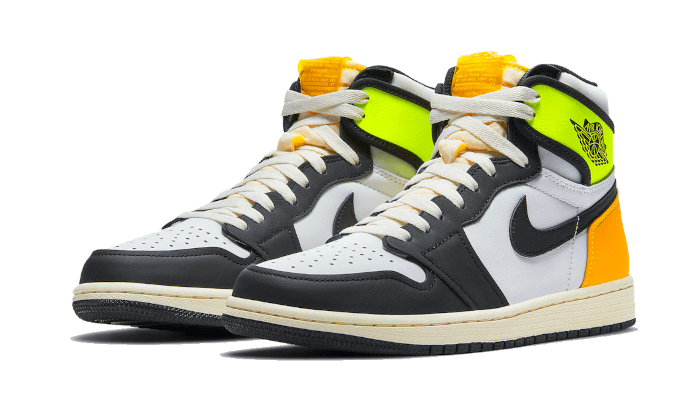 Air Jordan 1 Retro High Og Volt Gold - סמלי הסטייל החדש שלך! AIR JORDAN | ShoeSale