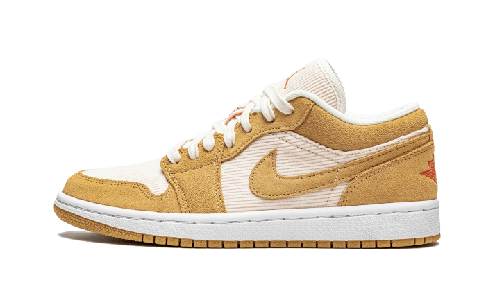 Air Jordan 1 Low Corduroy - סניקרס שמחברות אתכם לאופנה AIR JORDAN | ShoeSale