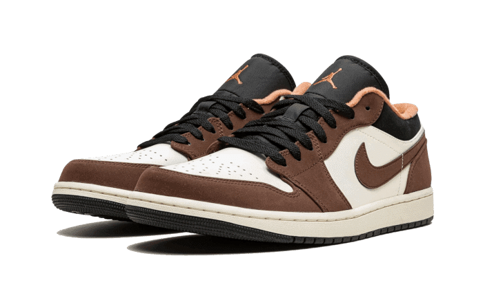 Air Jordan 1 Low Mocha – הבשורה של הסניקרס באופנה! הדגמים החמים | ShoeSale
