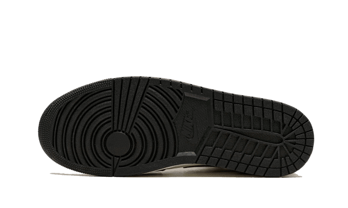 Air Jordan 1 Low Mocha – הבשורה של הסניקרס באופנה! הדגמים החמים | ShoeSale