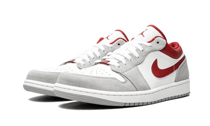 Air Jordan 1 Low Se Light Smoke Grey Gym Red - סניקרס שיגרמו לך לבלוט! הדגמים החמים | ShoeSale