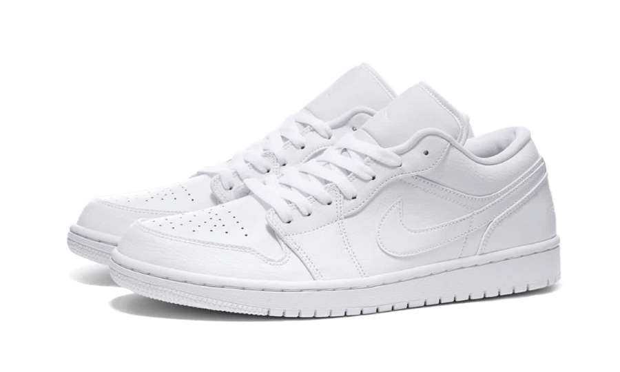 Air Jordan 1 Low Triple White - מושלמות של אופנה וסטייל AIR JORDAN | ShoeSale