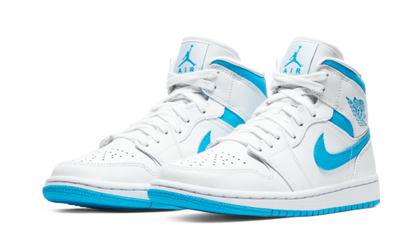 Air Jordan 1 Mid Unc – הופעה בלתי נשכחת בעיצובים המובילים! AIR JORDAN | ShoeSale