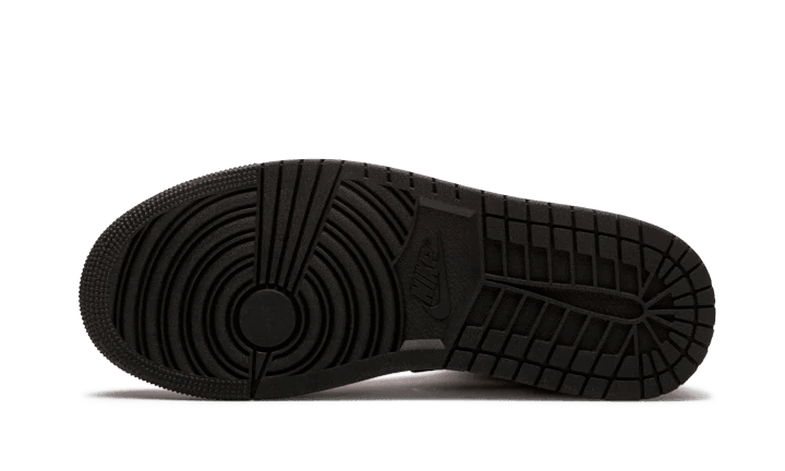 Air Jordan 1 Mid Chicago Black Toe - הכנס סטייל לחיים שלך הדגמים החמים | ShoeSale