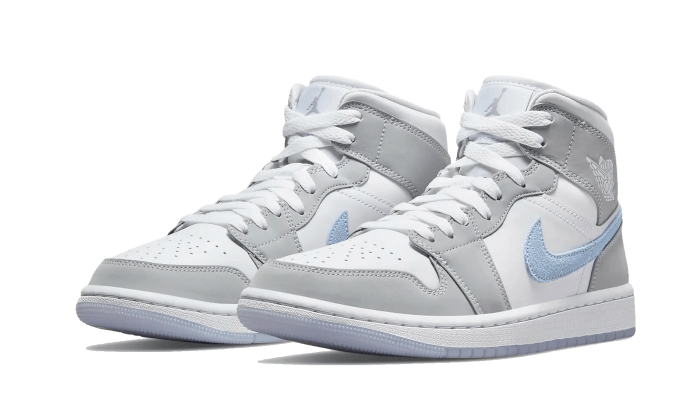 Air Jordan 1 Mid Wolf Grey - בחר סטייל של אלופים! הדגמים החמים | ShoeSale