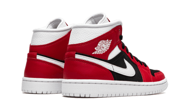 Air Jordan 1 Mid Gym Red Black - הטרנד הבא של הסטייל AIR JORDAN | ShoeSale