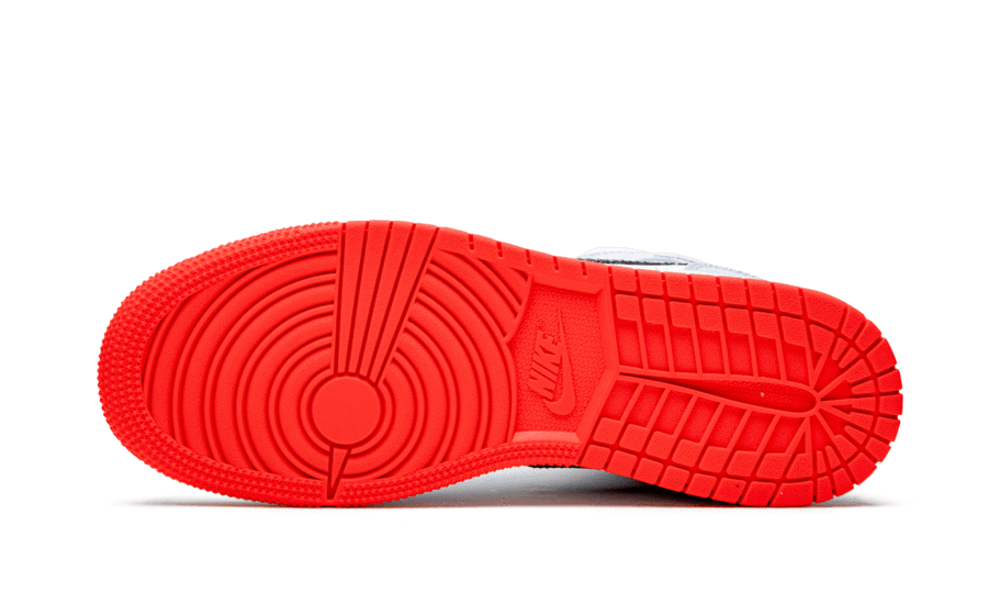 Air Jordan 1 Mid Half Blue Polka Dot Swoosh – הסטייל המושלם שלך! AIR JORDAN | ShoeSale