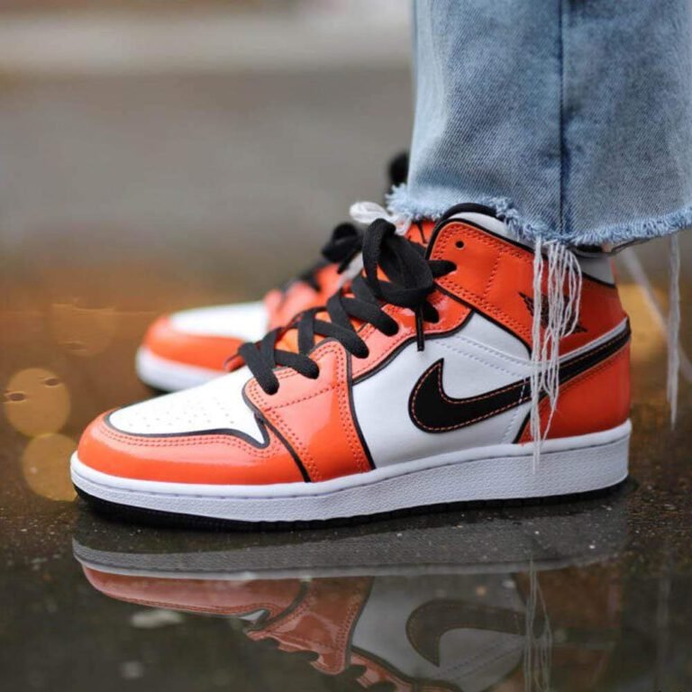 Air Jordan 1 Mid Turf Orange – סניקרס שלא תרצה לפספס! AIR JORDAN | ShoeSale