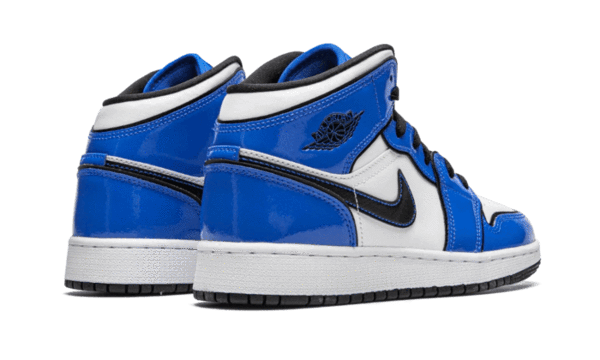 Air Jordan 1 Mid Signal Blue - הגשמת חלום האופנה שלך אצל ShoeSale! AIR JORDAN | ShoeSale