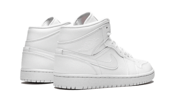 Air Jordan 1 Mid Triple White - סטייל בלתי נגמר ב-ShoeSale AIR JORDAN | ShoeSale