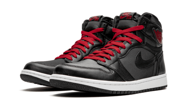 Air Jordan 1 Retro High Black Gym Red Black - הסניקרס שיגרמו לכולם להתענג על הסטייל שלך! AIR JORDAN | ShoeSale