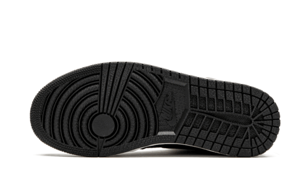 Air Jordan 1 Retro High Black Gym Red Black - הסניקרס שיגרמו לכולם להתענג על הסטייל שלך! AIR JORDAN | ShoeSale