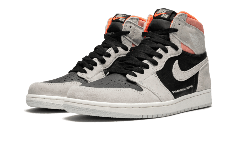 Air Jordan 1 Retro High Neutral Gray Hyper Crimson - הסניקרס שיעצימו את הסטייל שלך! AIR JORDAN | ShoeSale