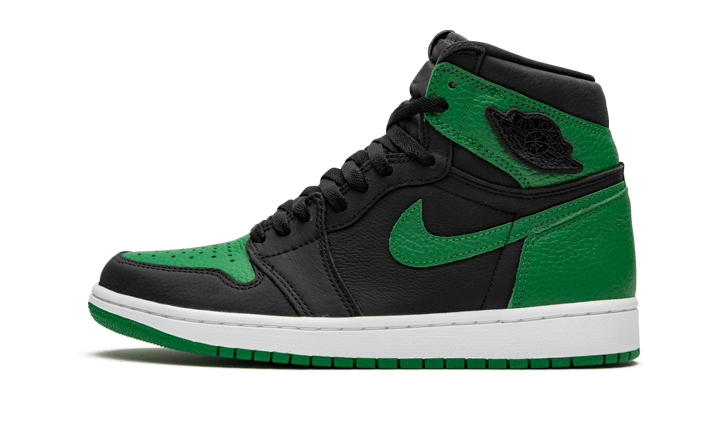 Air Jordan 1 Retro High Pine Green Black - הסניקרס שמשדרגות כל לוק! AIR JORDAN | ShoeSale