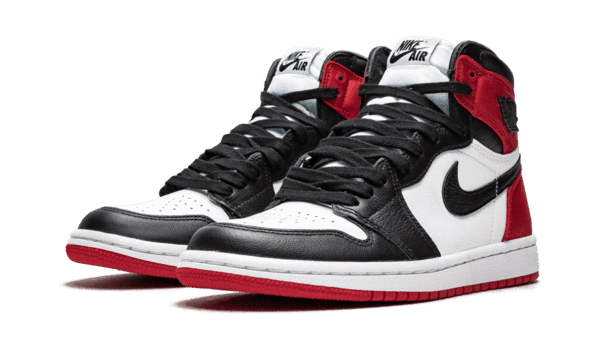 Air Jordan 1 Retro High Satin Black Toe – הסניקרס שכולם מדברים עליהן! AIR JORDAN | ShoeSale