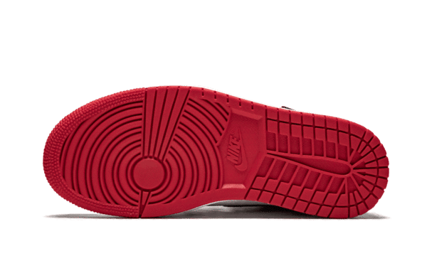 Air Jordan 1 Retro High Satin Black Toe – הסניקרס שכולם מדברים עליהן! AIR JORDAN | ShoeSale