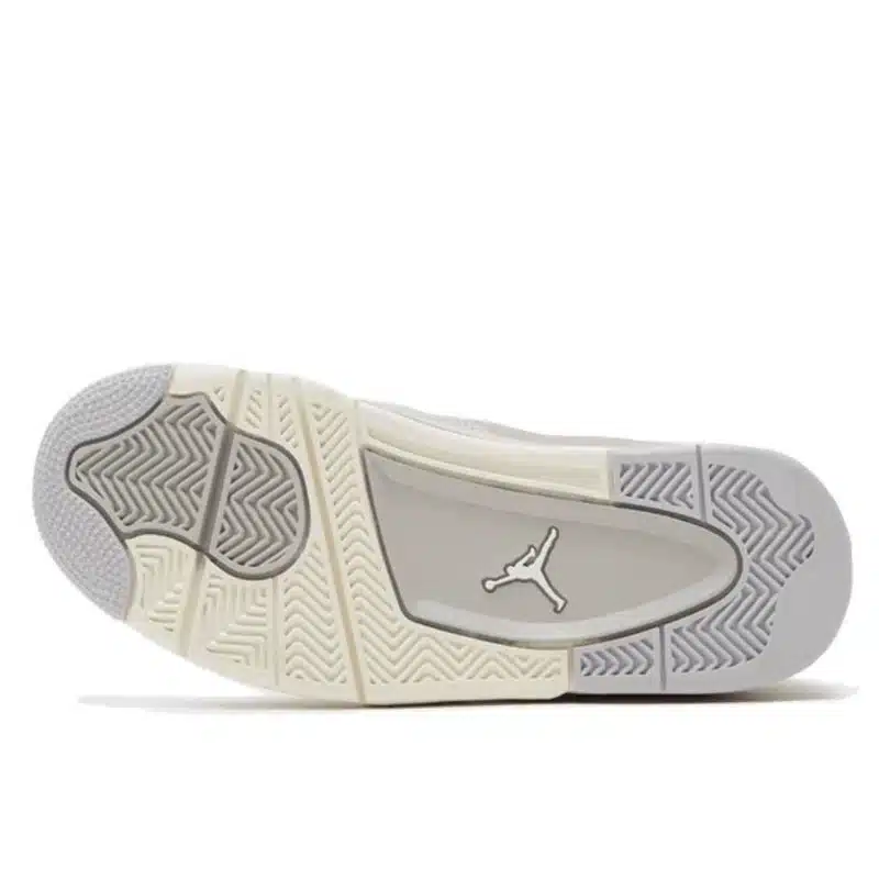 סניקרס Air Jordan 4 Retro Frozen Moments - המראה המושלם לסטייל שלך! AIR JORDAN | ShoeSale