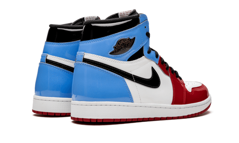 Air Jordan 1 Retro High Fearless Unc Chicago – הסניקרס שמטריפות את העולם! AIR JORDAN | ShoeSale