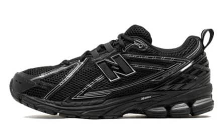 חדש! New Balance 1906R Black Grey - הסניקרס שתשדרגו כל לוק! NEW BALANCE | ShoeSale