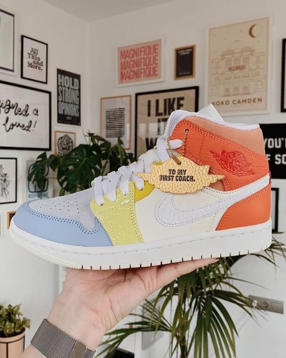 Air Jordan 1 Mid To My First Coach - סניקרס שיקיות לכל עונה הדגמים החמים | ShoeSale