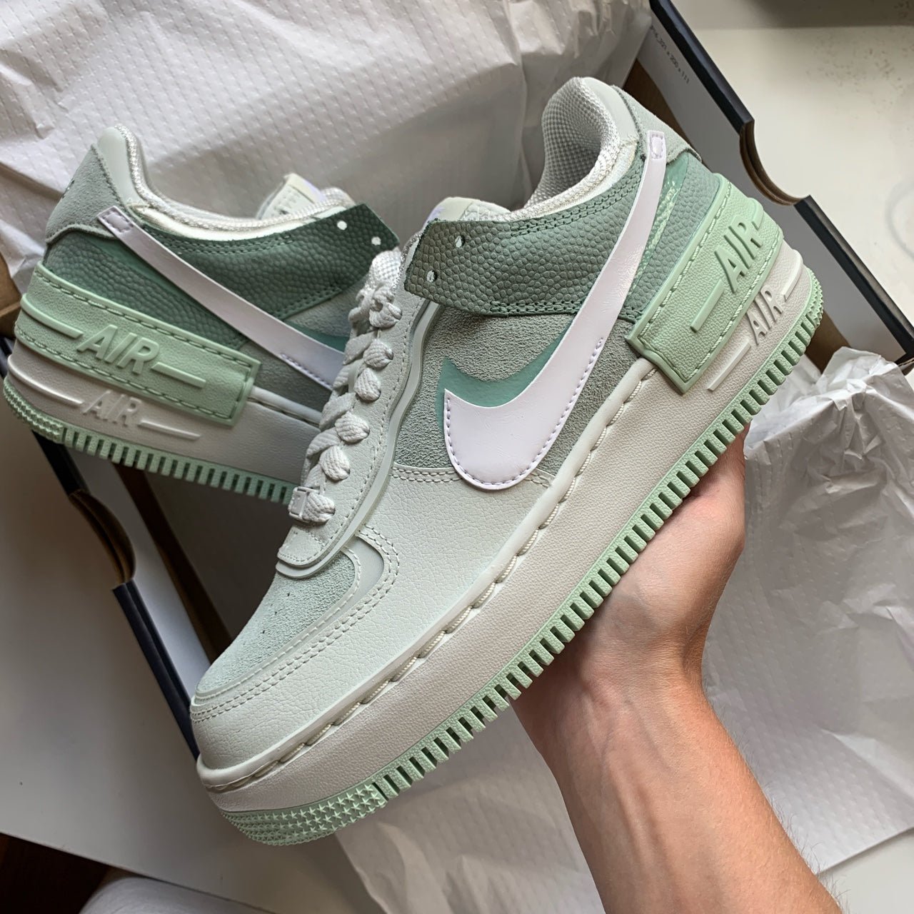 נעלי Air Force 1 Shadow Pistachio Frost - סטייל בלתי נגמר הדגמים החמים | ShoeSale