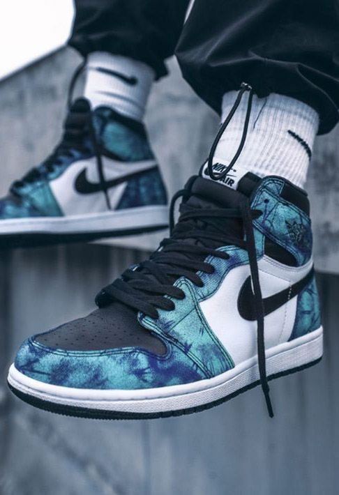 Air Jordan 1 Retro High Tie Dye – הסניקרס שכולם מדברים עליהן AIR JORDAN | ShoeSale