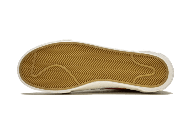 סניקרס Blazer Mid Sacai Snow Beach - קו אופנה בלתי נגמר NIKE | ShoeSale