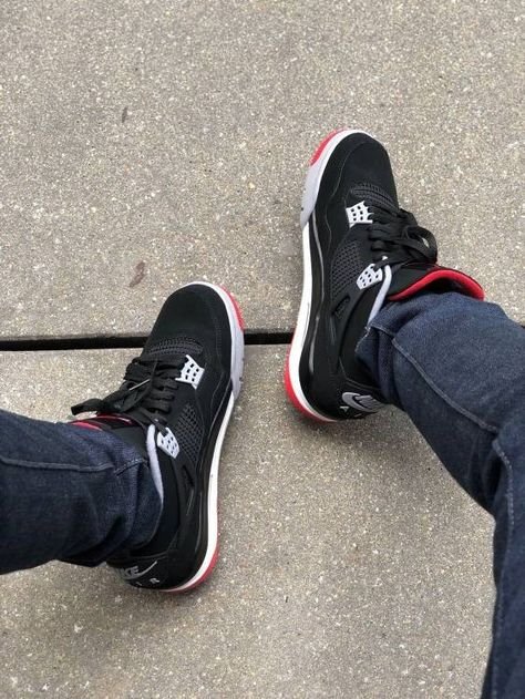 Air Jordan 4 Bred 2019 - המראה המושלם לכל הופעה AIR JORDAN | ShoeSale