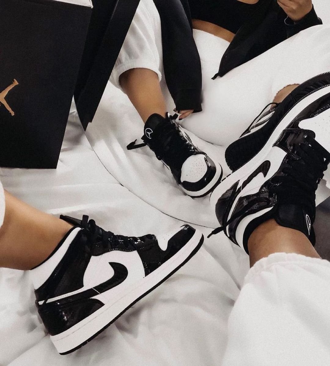 Air Jordan 1 Mid Se Carbon Fiber - סניקרס שיקיות באופנה עכשווית הדגמים החמים | ShoeSale