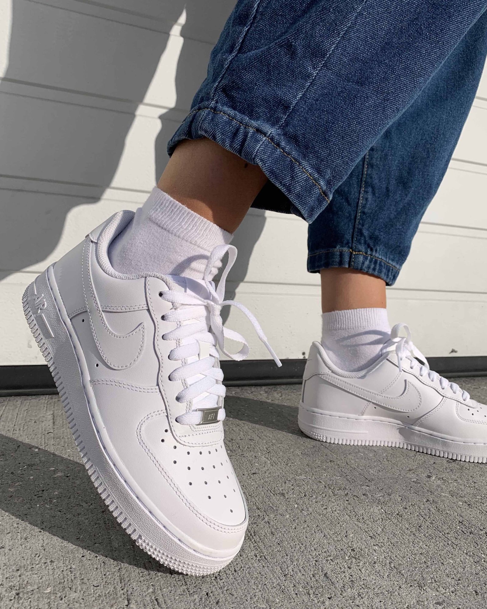 נעלי Air Force 1 Low '07 Triple White - לא רק נעליים
