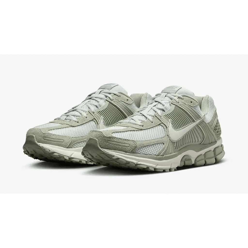 נעלי Nike Zoom Vomero 5 Jade Horizon: לא מפספסים את הסטייל Nike Zoom | ShoeSale