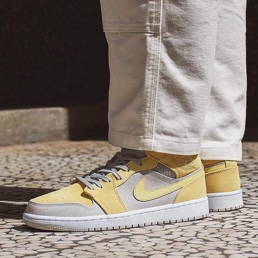 Air Jordan 1 Mid Mixed Textures Yellow – הסניקרס שיביאו לך סטייל AIR JORDAN | ShoeSale