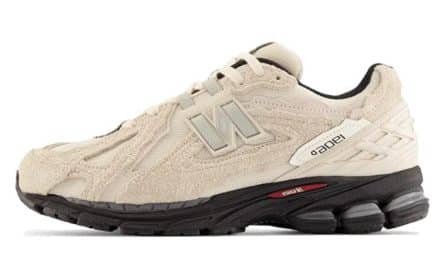 שדרגו את הסטייל שלכם עם New Balance 1906 Protection Pack Beige! NEW BALANCE | ShoeSale