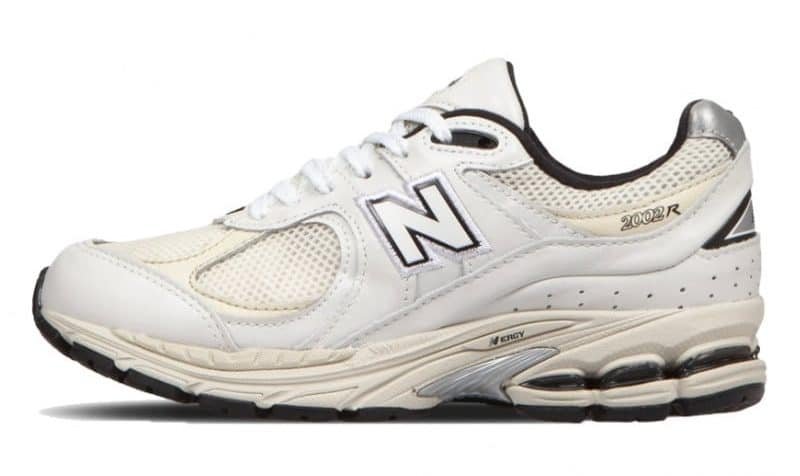 ניו באלנס 2002R Atlas Lemon Haze - סניקרס שמשדרים סטייל NEW BALANCE | ShoeSale