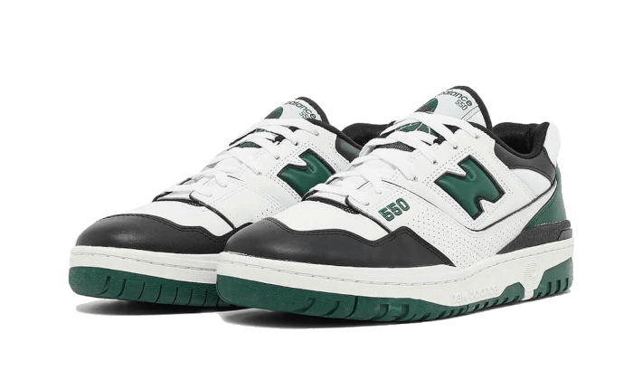 תפסו את הטרנד: New Balance 550 White Green Black במבצע מיוחד! NEW BALANCE | ShoeSale