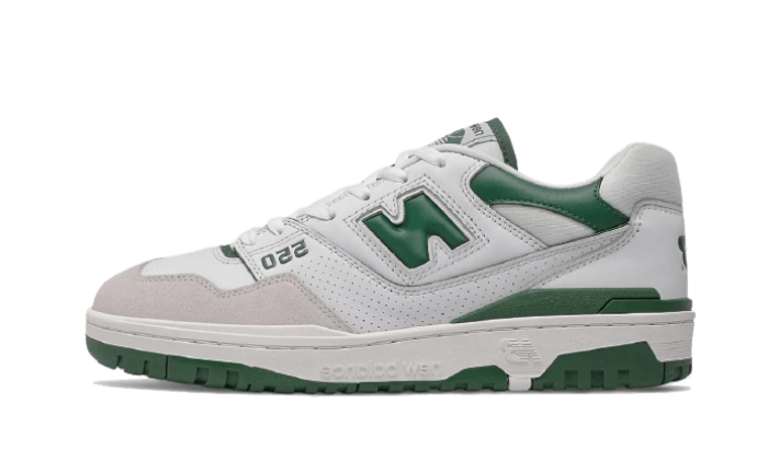 הכירו את New Balance 550 White Green - הסניקרס שיגרמו לכם להתבלט! NEW BALANCE | ShoeSale