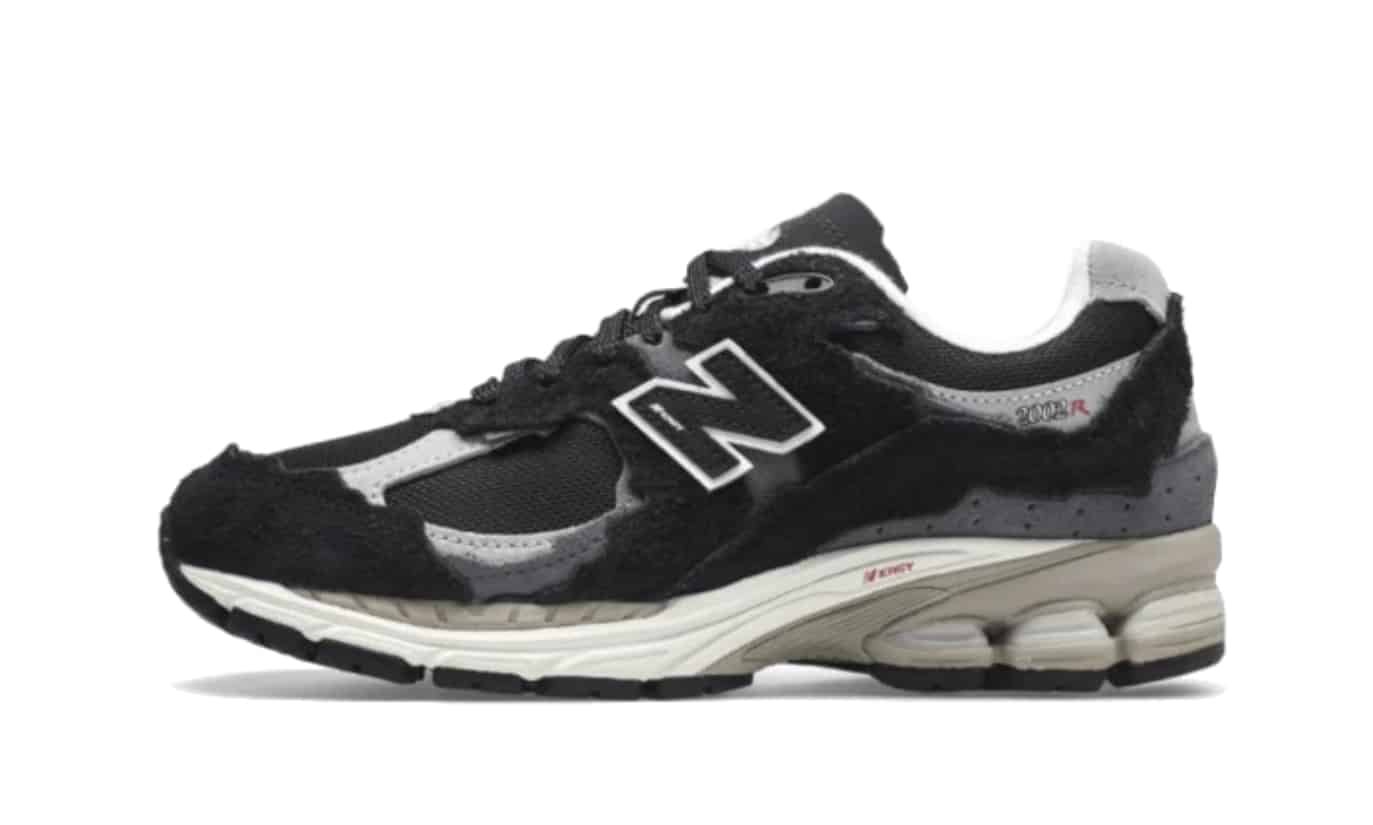 דור חדש של נוחות וסטייל: New Balance 2002R Protection Pack Black NEW BALANCE | ShoeSale
