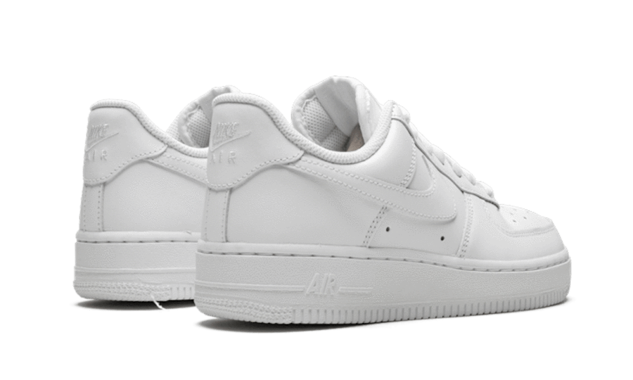 נעלי Air Force 1 Low '07 Triple White - לא רק נעליים