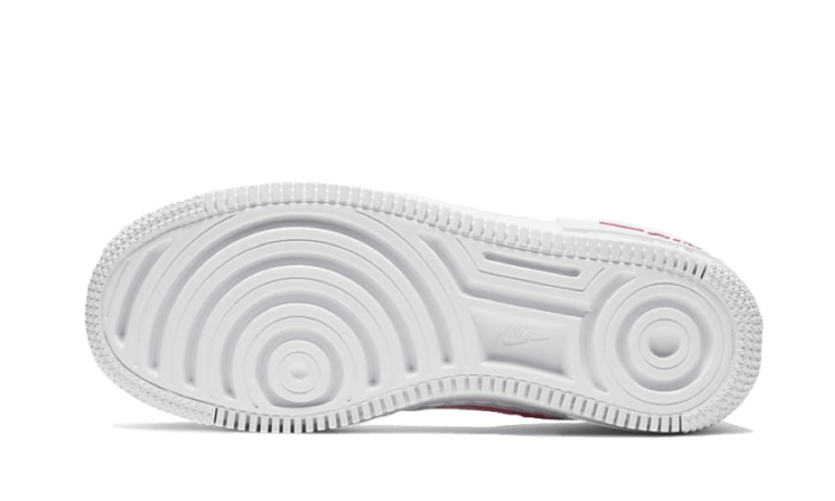 חווית סטייל שונה עם Nike Air Force 1 Shadow Magic Flamingo - נעלי האופנה של עונת הקיץ! NIKE | ShoeSale