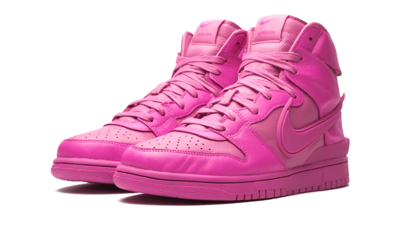 Dunk High Ambush Cosmic Fuchsia - התחבר לטרנד הסניקרס החדש NIKE | ShoeSale