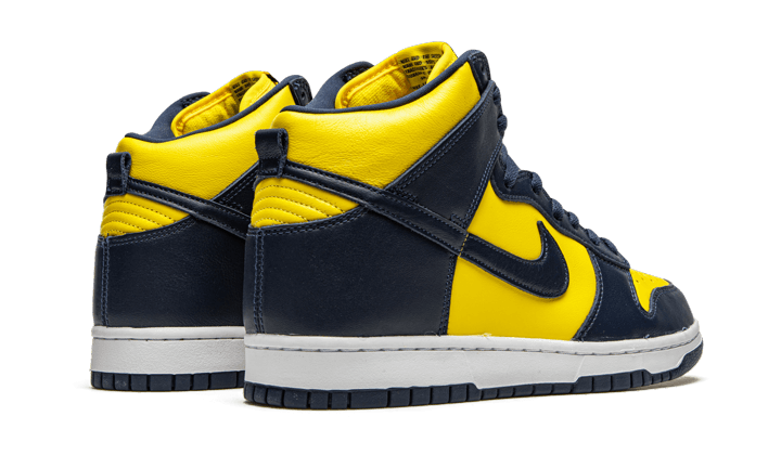 Dunk High Maize & Blue (Michigan) – הסניקרס שהופכות את כל רגע לאופנתי! NIKE | ShoeSale