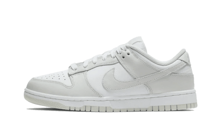 Dunk Low Photon Dust – הסניקרס שחייבות להיות בארון שלך! NIKE | ShoeSale