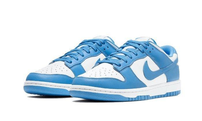 חוו את הסטייל עם Dunk Low Unc - הסניקרס שחייבות להיות לך! הדגמים החמים | ShoeSale