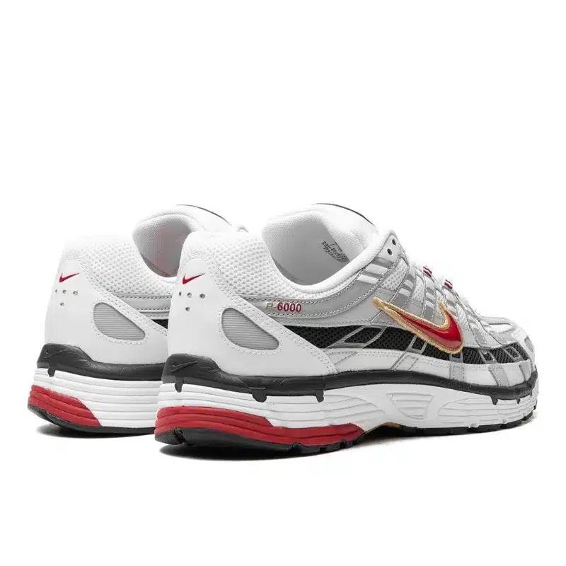 גלה את נעלי Nike P-6000 Platinum Varsity Red - השילוב האולטימטיבי בין אופנה לסטייל NIKE P - 6000 | ShoeSale