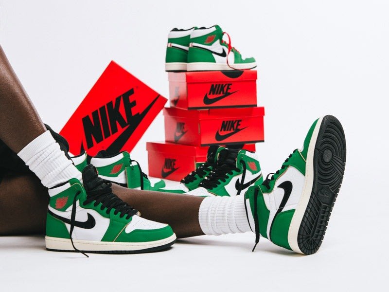 Air Jordan 1 High Lucky Green – הסניקרס שמביאות סטייל הדגמים החמים | ShoeSale